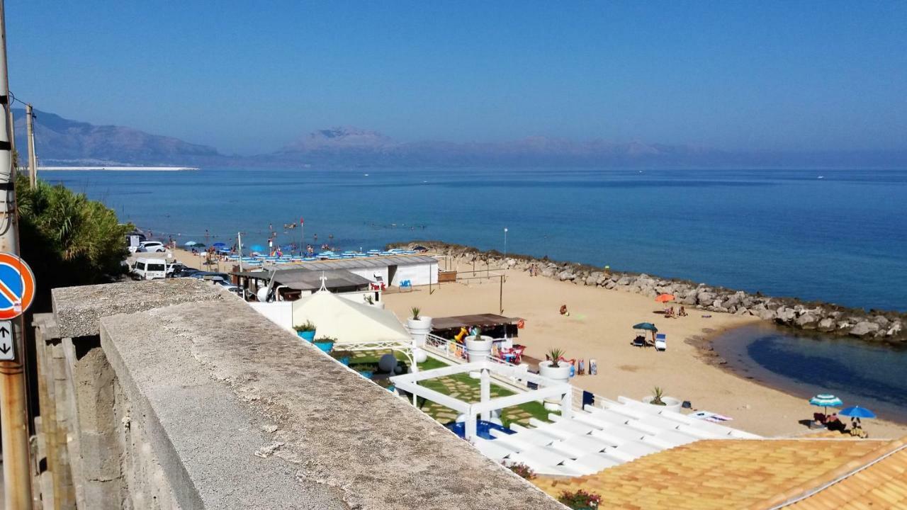 דירות Casa Vacanza Trappeto Palermo 2 מראה חיצוני תמונה